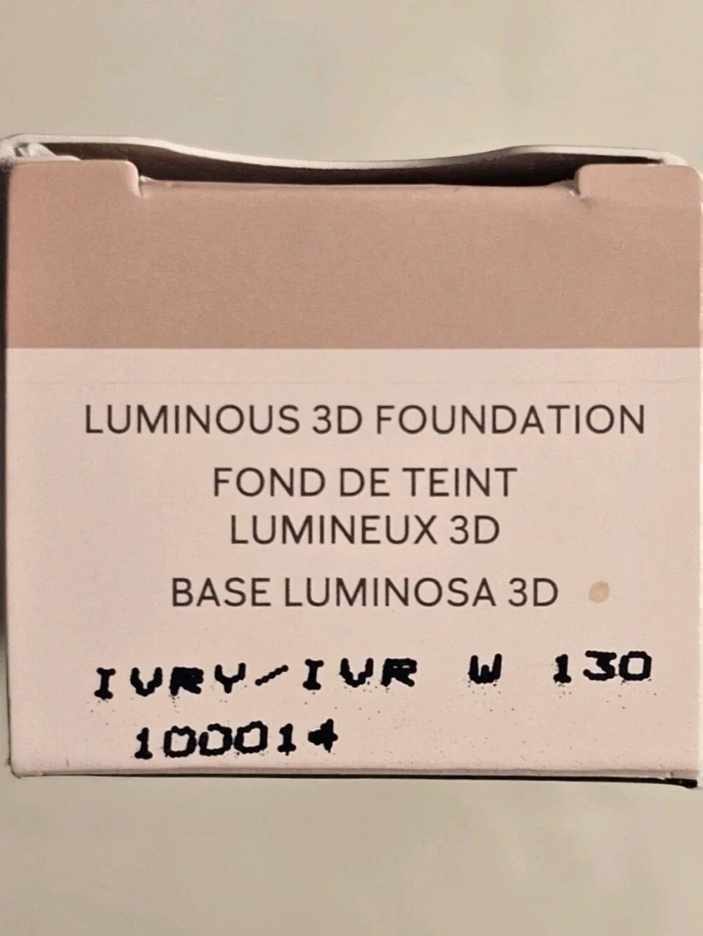 Mary Kay Timewise Luminous 3D Foundation - Ivory New In Box